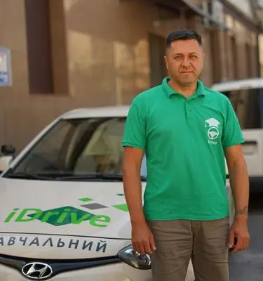 Сергій Петрович, інструктор на механіці