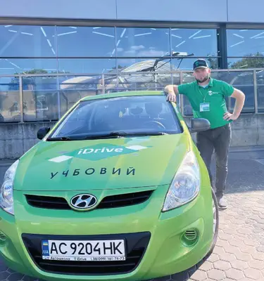 Володимир Володимирович, інструктор на механіці